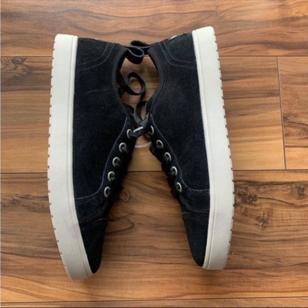 Women's Kellen Low Lace (Suede) Sneaker 6